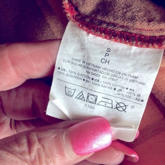 Old Navy Upcycled Bleached Red Black Orange Plaid Flannel Button Up Shirt Size S - Picture 10 of 12